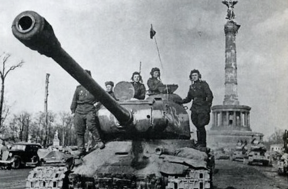 La Batalla de Berlín, por A. Encinas Moral