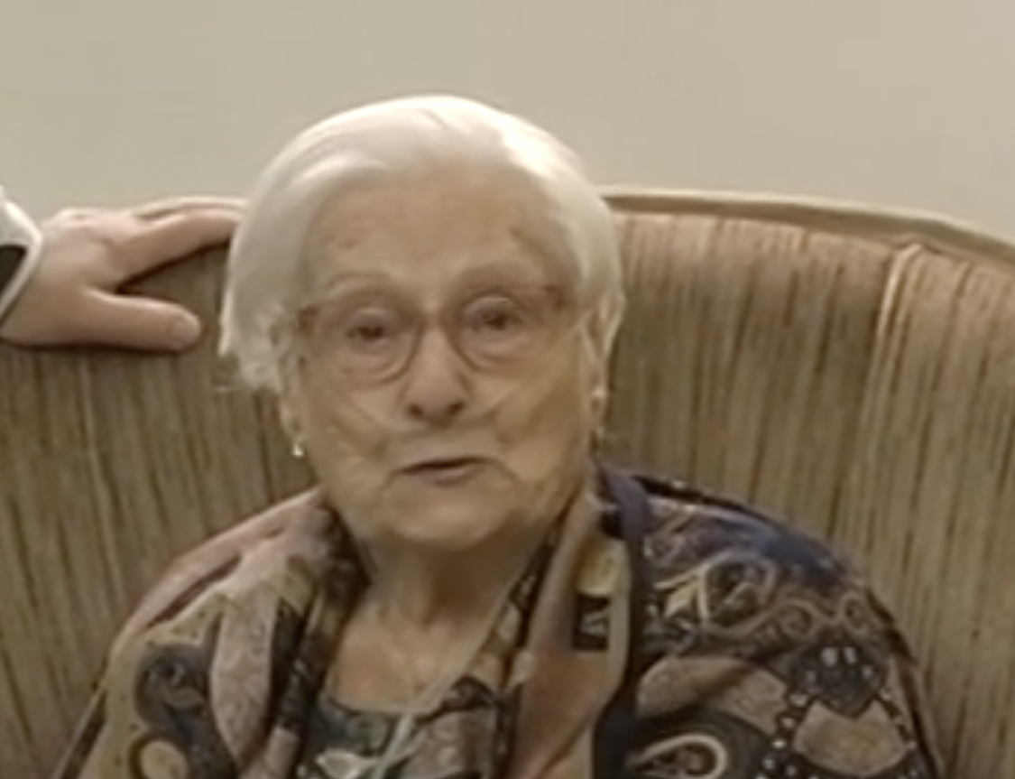 Emilia Fernández, 96 años, condecorada por la Unión de Veteranos de Rusia