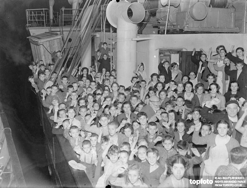 28 de septiembre de 1937. Transbordo en el puerto de Gravesend 